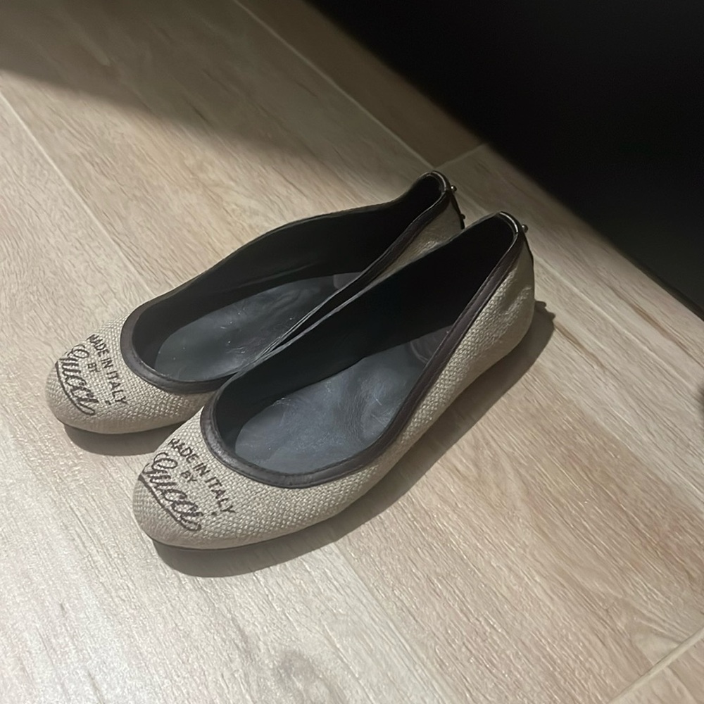 Gucci shoes in pretty good condition selling for cheap